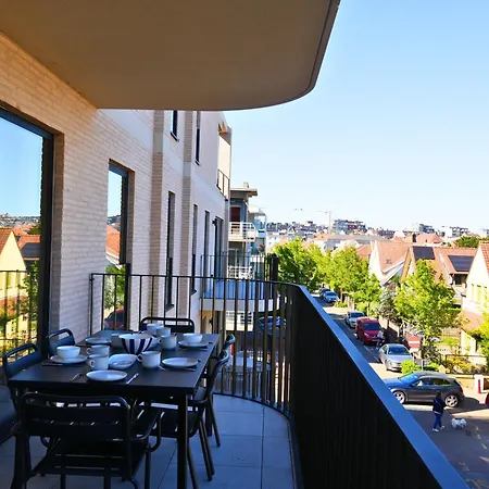 Le Blue Nest - Sejour En Famille - 300m - Parking Prive Gratuit - Terrasse - Velos - A Pied By La Conciergerie