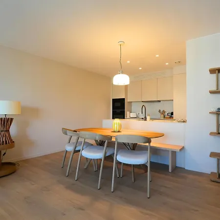 Appartement Le Blue Nest - En Famille - 300m - Parking Privé Gratuit - Terrasse - Vélos - à Pied By La Conciergerie *