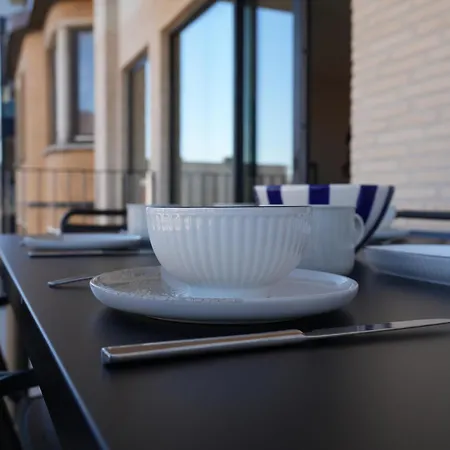 Le Blue Nest - En Famille - 300m - Parking Privé Gratuit - Terrasse - Vélos - à Pied By La Conciergerie Appartement