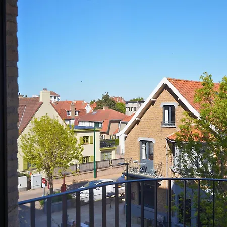 Lägenhet Le Blue Nest - Sejour En Famille - 300m - Parking Prive Gratuit - Terrasse - Velos - A Pied By La Conciergerie *